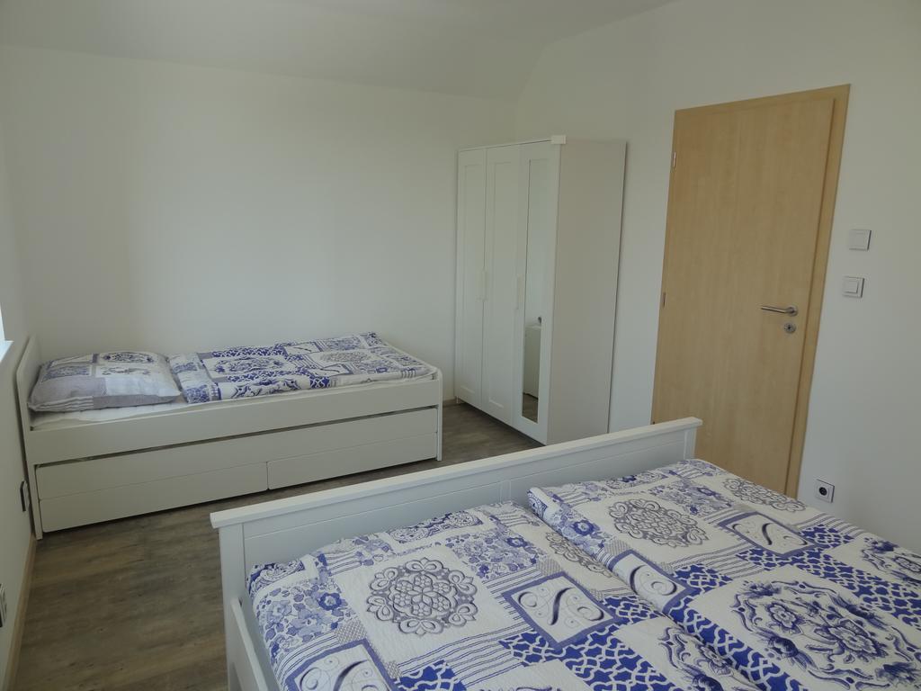 Apartmany Starovice מראה חיצוני תמונה