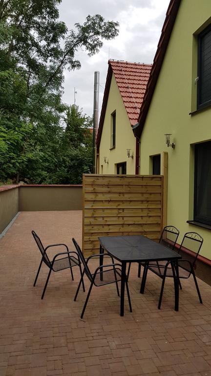 Apartmany Starovice מראה חיצוני תמונה